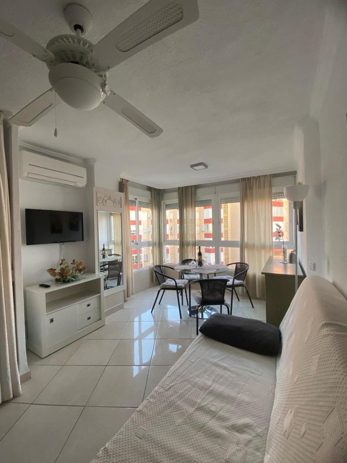 Apartamento Frente Al Mar Torrox Exteriör bild